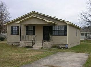 129 Willowbrook Dr, Bessemer, AL 35022