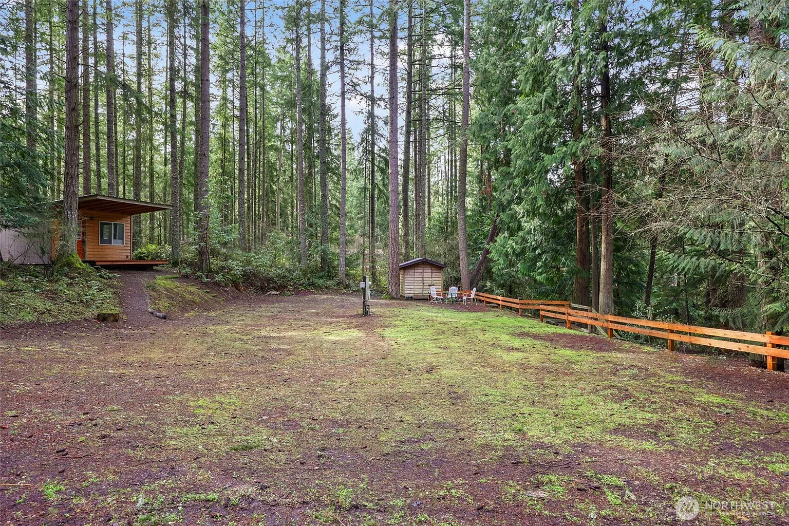 22237 Bluewater Court SE photo 1