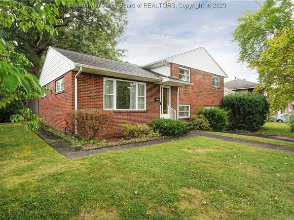 2010 Lincoln Ave, Saint Albans, WV 25177