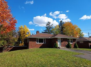 101 Terrace Cir, Syracuse, NY 13214