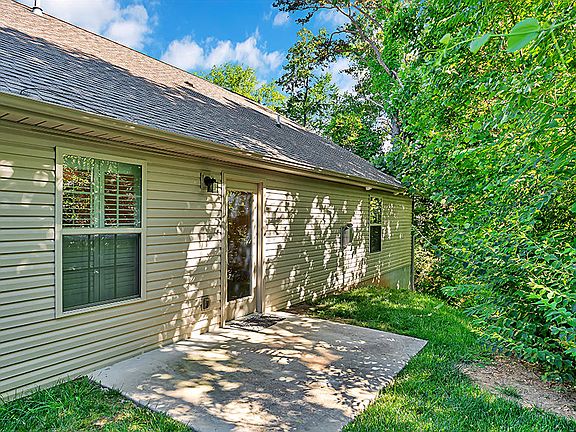 5th image of 8403 Milano Way