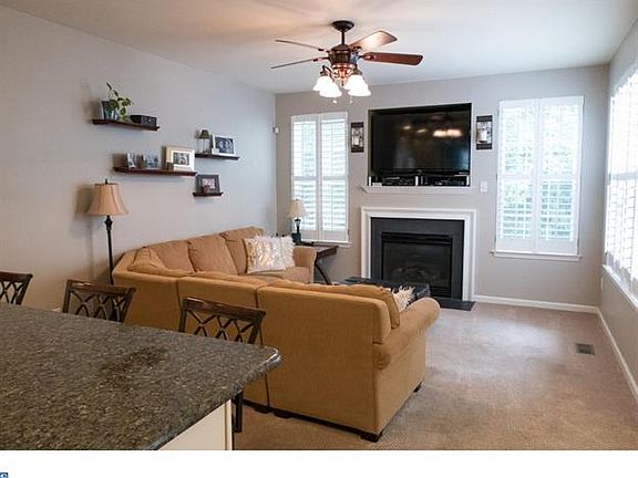 4th image of 216 Cherry Ln