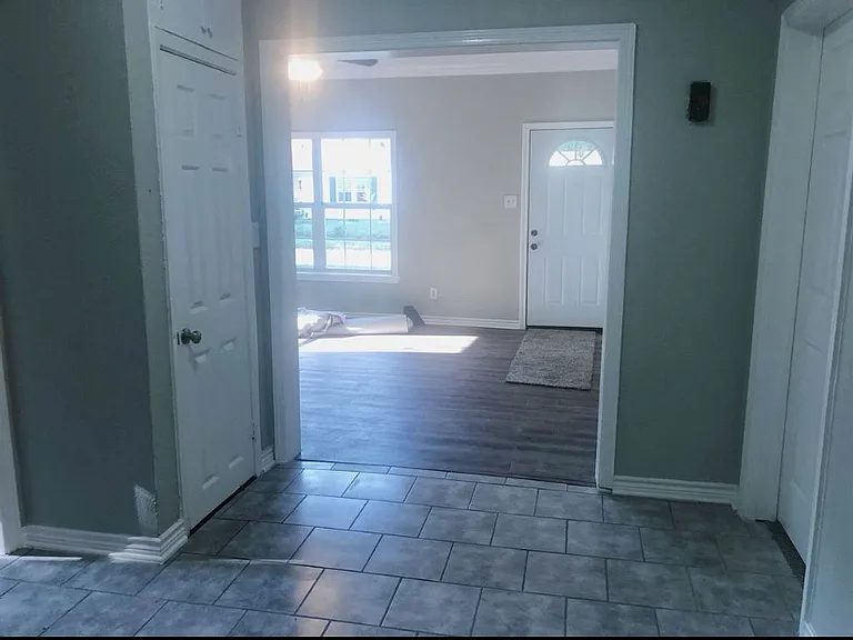 620 Riverside Dr — Photo 29