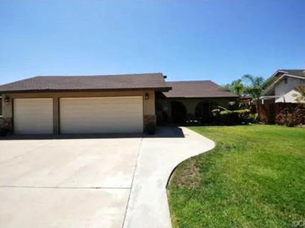 1086 Sentinel Dr, La Verne, CA 91750