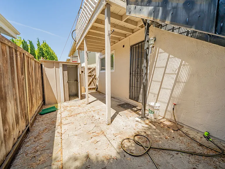 14741 Martell Ave — Photo 19