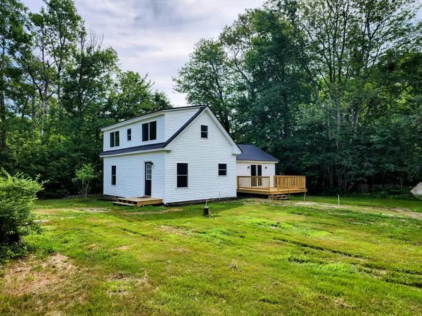 987 Naples Road, Harrison, ME 04040
