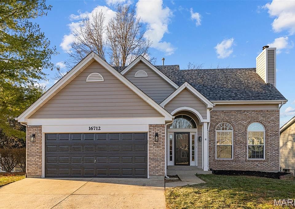 1st image of 16712 Chesterfield Farms Dr