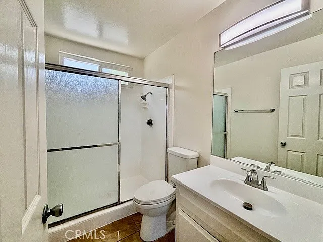 679 W 18th St #B — Photo 31