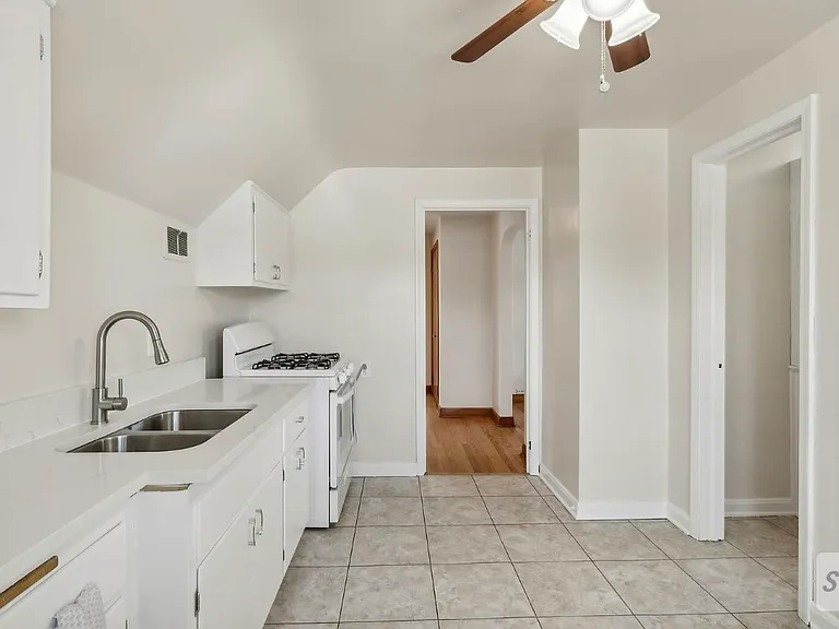3344 E Van Norman Ave #2 — Photo 3