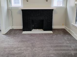 1671 Victoria Ave #2, Lakewood, OH 44107