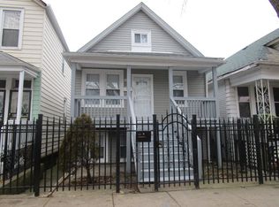 8622 S Escanaba Ave, Chicago, IL 60617