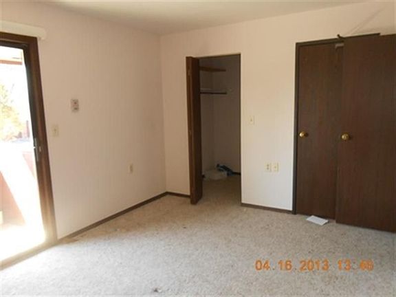4th image of 9007 N Park Plaza Ct