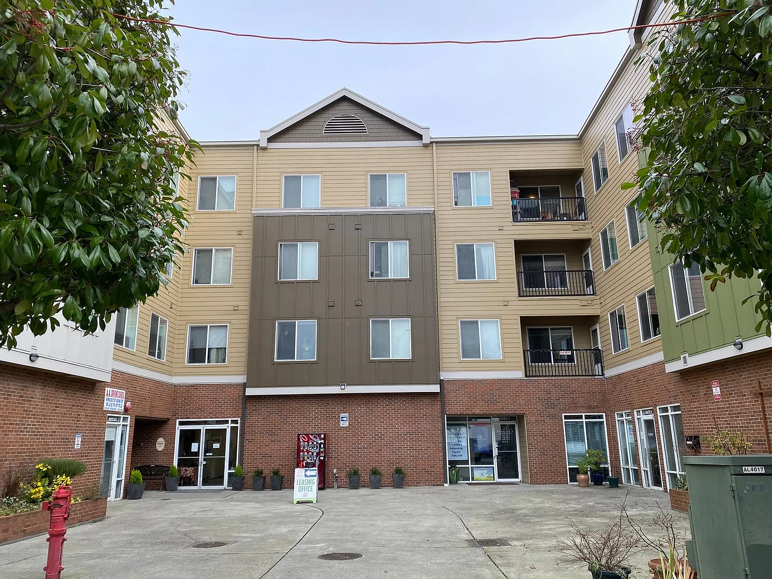 Divine Suites at Downtown Renton — Photo 1