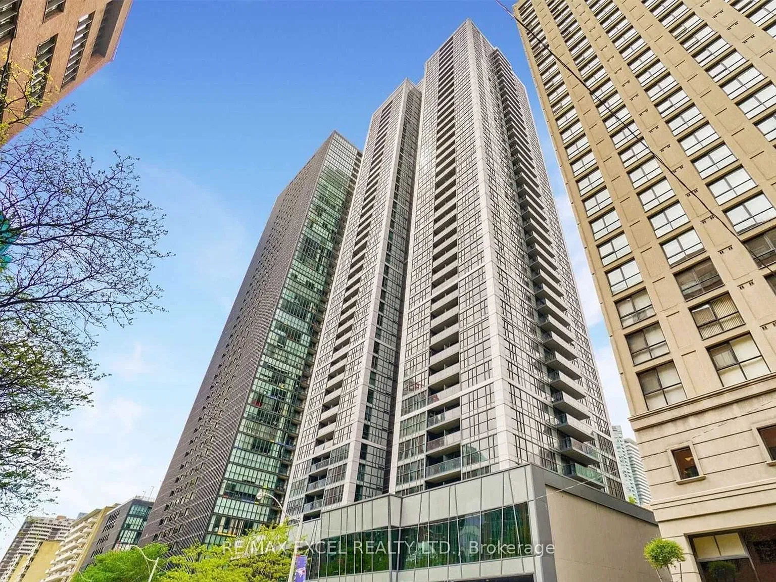 2 bed, $2,550 — Photo 2