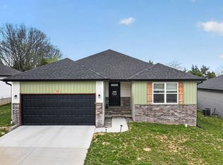 738 Swiss Road, Marshfield, MO 65706