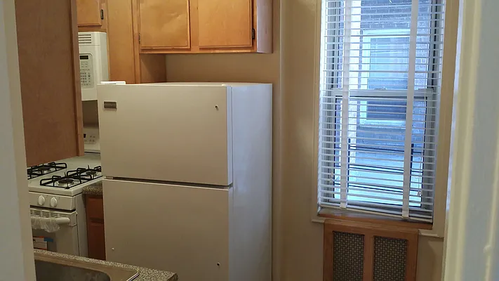 Rented by Realty Queens LLC | media 13