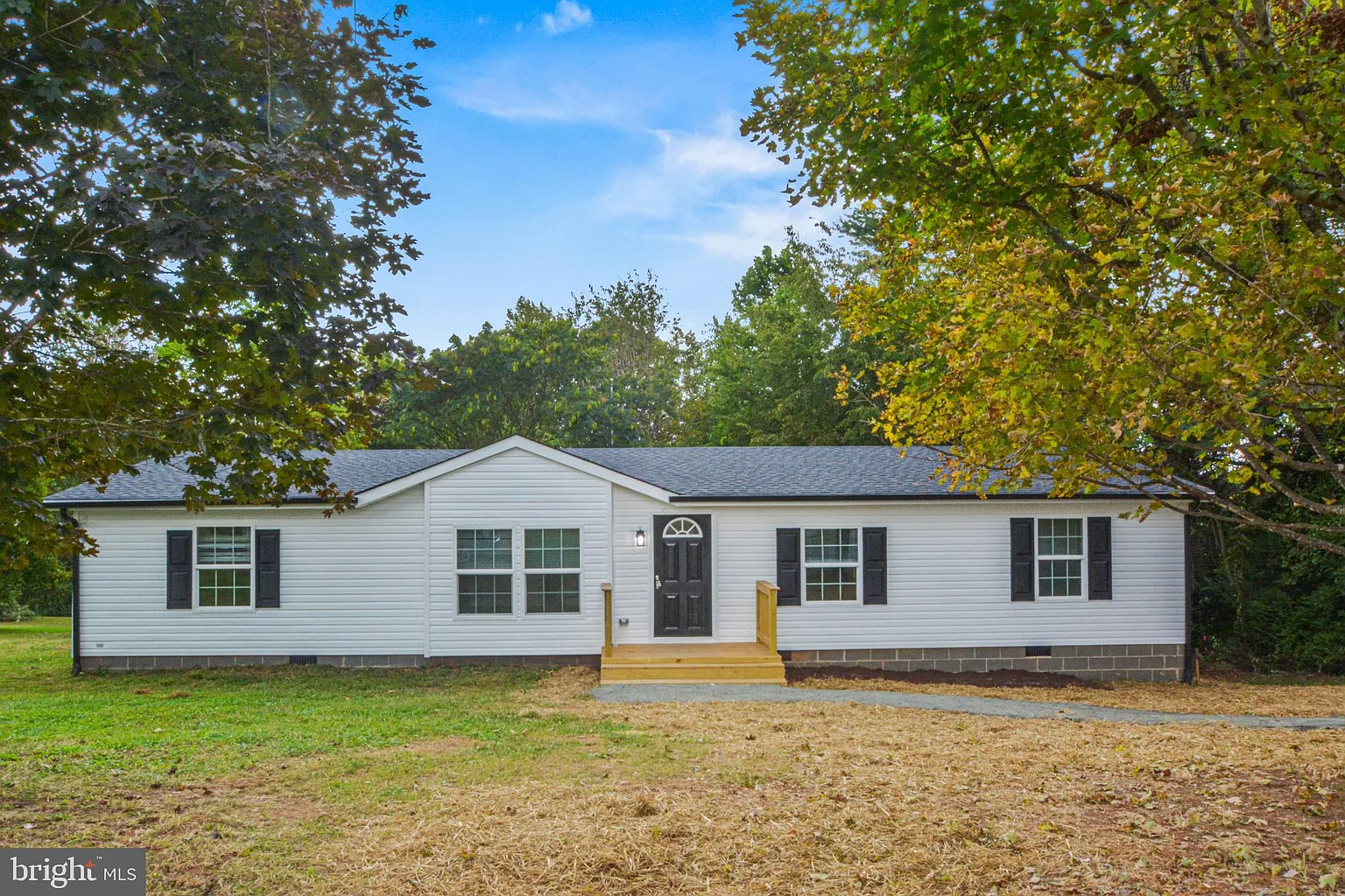 137 E Daffodil Rd photo 1