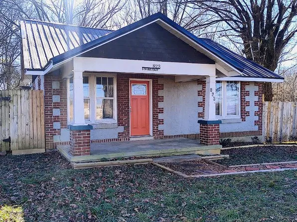 823 5th Ave E, Springfield, TN 37172