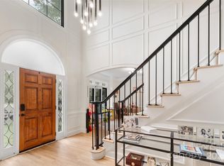 10617 Providence Arbours Dr, Charlotte, NC 28270