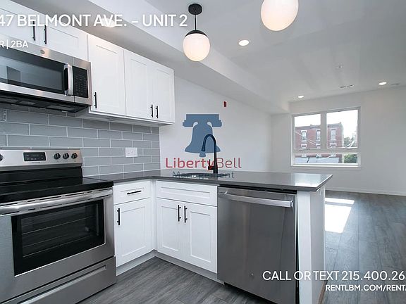 2nd image of 947 Belmont Ave #2