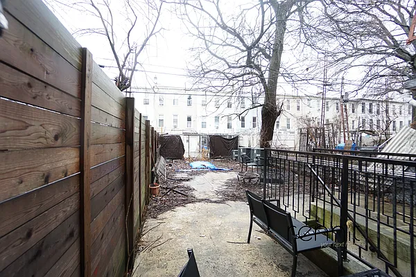 Rented by Rennit Inc. | media 12