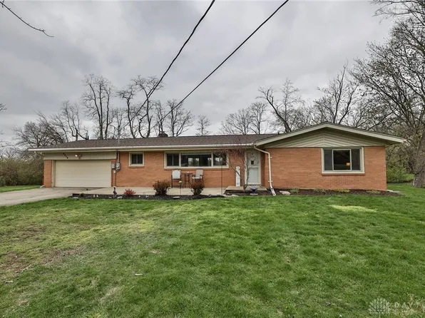 8319 S Brown School Rd, Vandalia, OH 45377