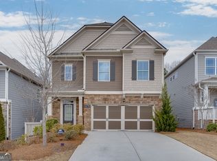 6478 Crosscreek Ln, Flowery Branch, GA 30542