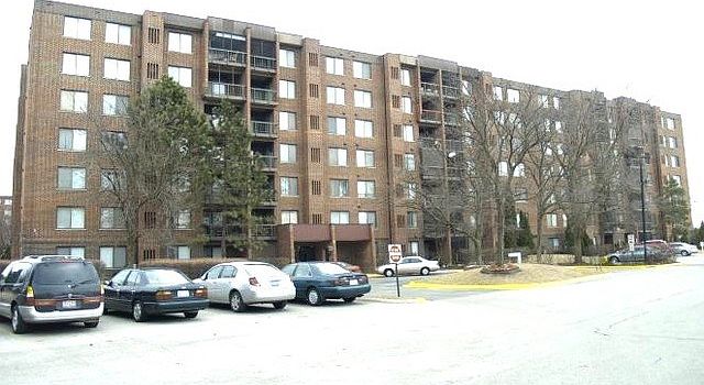 1st image of 400 Park Ave APT 504