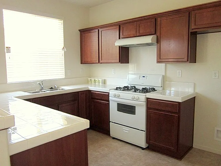 2554 Pine Brook Dr — Photo 2