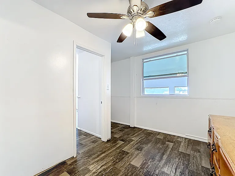 3944 Crayrich Cir #3944 — Photo 17