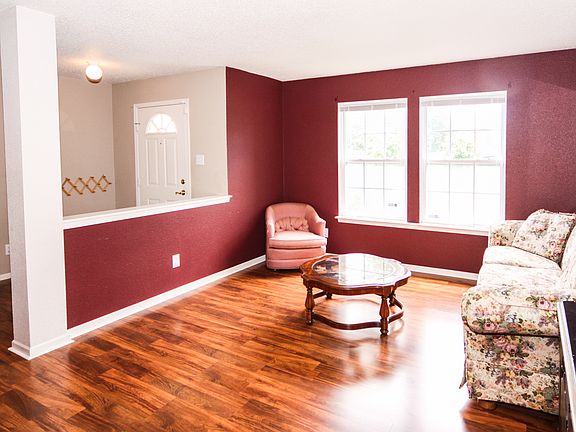 5th image of 14302 Weeping Cherry Dr
