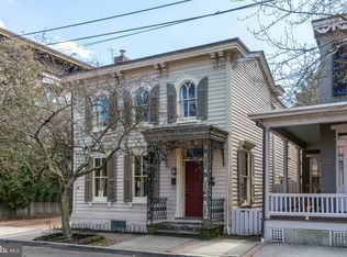 45 York St, Lambertville, NJ 08530