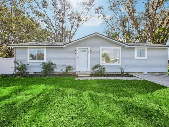 5225 Golden Gate Blvd, Polk City, FL 33868