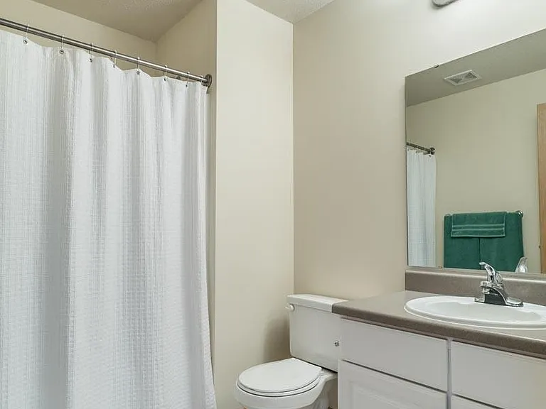 Pinebrook Apartments — Photo 100