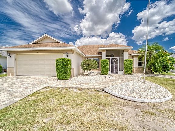 4th image of 2037 E Del Webb Blvd