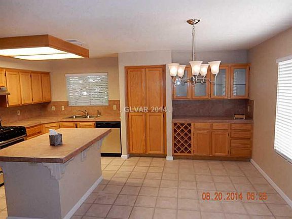 4th image of 8337 Classic Villa Ct