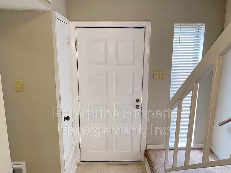 8176 Harley St — Photo 4