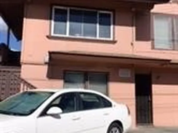 1038 Long Ln, Honolulu, HI 96817