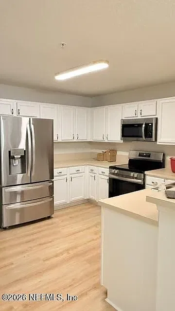3 bed, 1157 sqft, $1,577 — Photo 1