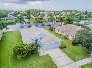 315 Fountainview Cir, Oldsmar, FL 34677