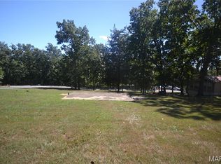 15 Marian Ln, Ozark, IL 62972