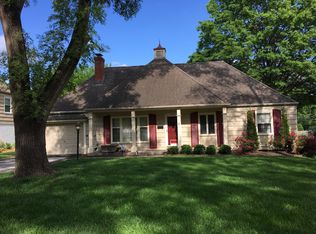 7825 Aberdeen St, Prairie Village, KS 66208