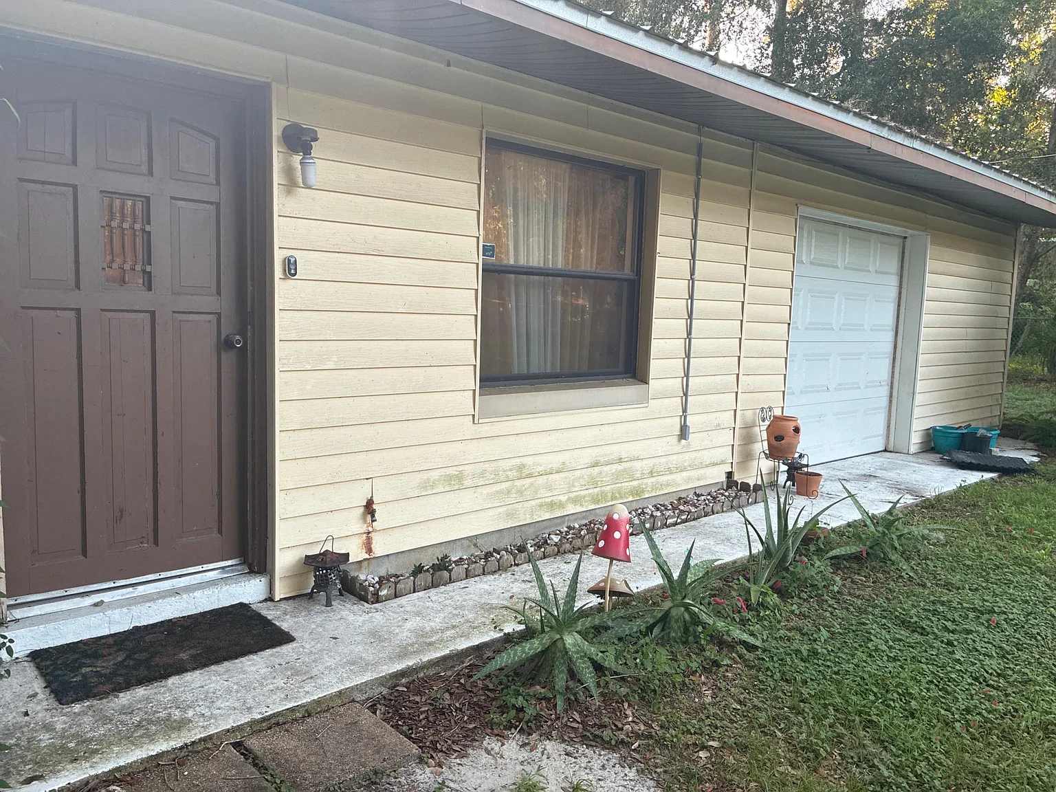 1 bed, 1.0 bath, 1059 sqft, $806 — Photo 4