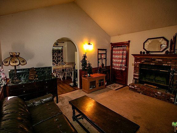 5th image of 585 Moreno Ln
