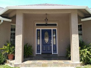 323 Lodgeview Dr, Oroville, CA 95966
