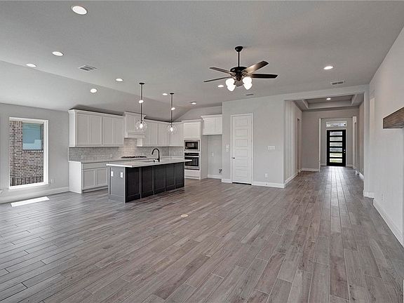 5th image of 24030 Sidehill Lie