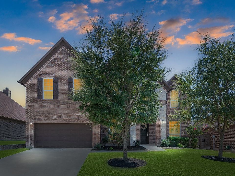 1st image of 8401 Belew Dr