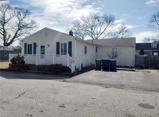 108 4th Ave, Warwick, RI 02888