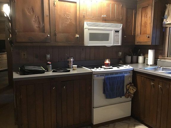 4th image of 2659 Chestnut Ln