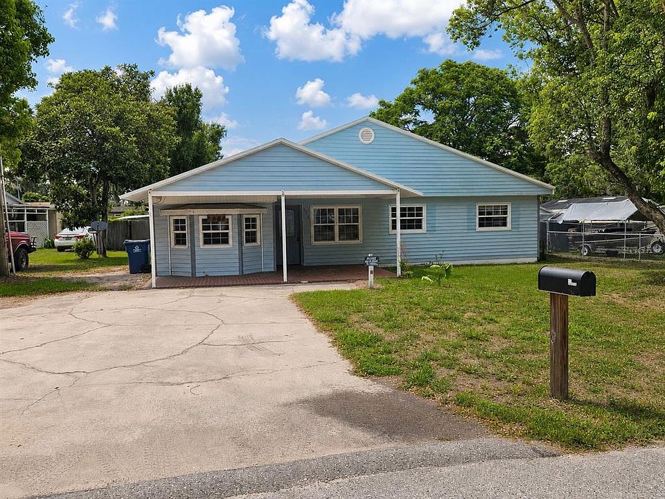 1st image of 521 Green Cir
